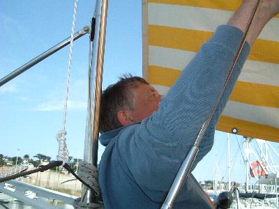 More awning 6.JPG (22621 bytes)